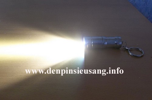 Đèn pin móc khóa siêu sáng Trustfire Mini - 01